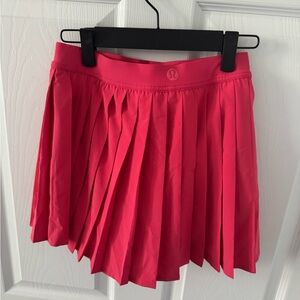 Lululemon high rise pleated tennis skirt